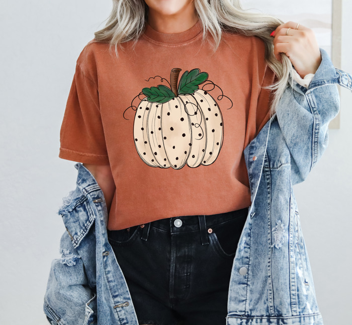 Trendy Fall and Halloween T-Shirts – Cute Spooky Season Graphic Tees for Moms, Teachers, Pumpkin Patch, and 31 Days of Halloween