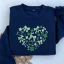  Cover and Bows Heart Embroidered St. Patrick's Day Sweatshirt