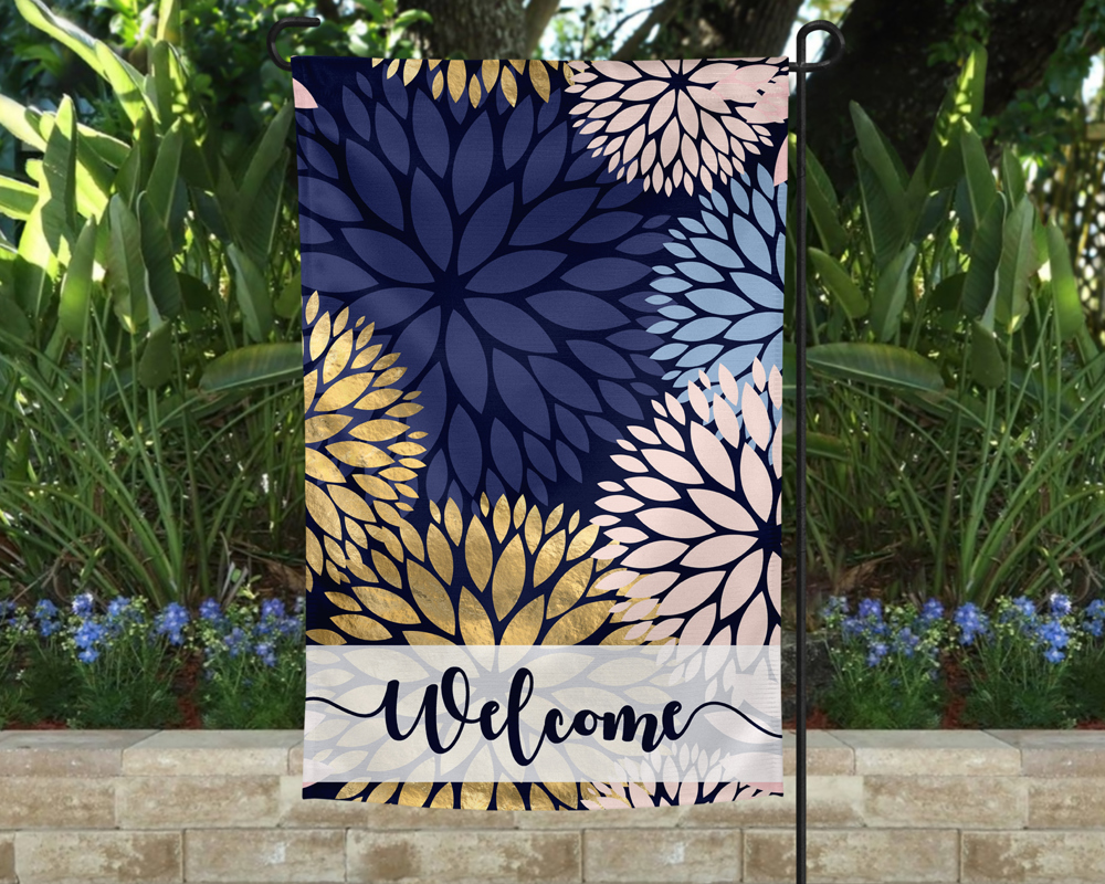 Garden Flag - Welcome Blue Dahlia