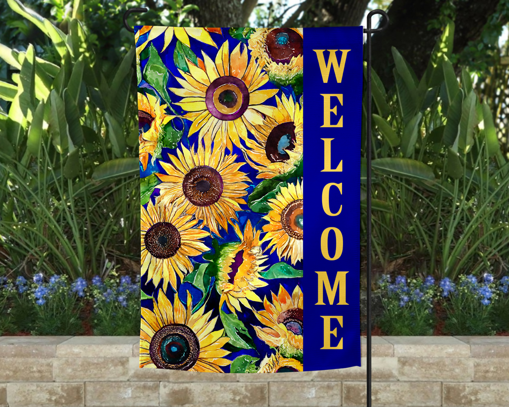 Garden Flag - Welcome Beach Scene