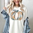  Pumpkin Comfort Colors Graphic Tee, Neutral Fall T-Shirt for Women with Hand-Drawn Pumpkin Design, Soft Autumn Outfit Idea, Cozy Thanksgiving Shirt