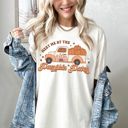  Pumpkin Patch Retro Fall Comfort Colors Tee, Vintage-Inspired Autumn Graphic T-Shirt for Women, Cozy Oversized Pumpkin Season Shirt, Preppy Fall Outfit