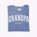  Custom Dad or Grandpa Shirt Year, Comfort Colors Tee Father's Day Gift – Personalized Men's T-Shirt for New Dads, Grandpa Birthday Gift, Matching Family Shirts