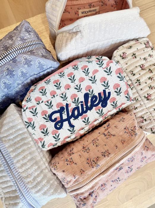 Personalized Block Pattern Floral Makeup Bag Embroidered Custom Gift Bridesmaid Gifts Quilted Toiletry Pouch Travel Cosmetic Case Gift