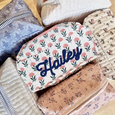 Personalized Block Pattern Floral Makeup Bag Embroidered Custom Gift Bridesmaid Gifts Quilted Toiletry Pouch Travel Cosmetic Case Gift