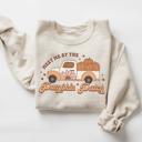  Meet Me At The Pumpkin Patch Fall Graphic Crewneck Sweatshirt, Cozy Autumn Pullover, Cute Oversized Pumpkin Patch Outfit, Retro Fall Sweater for Women