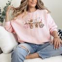  Hot Cocoa and Gingerbread Christmas Sweatshirt, Cozy Holiday Crewneck, Cute Winter Sweater, Festive Christmas Pullover, Holiday Baking Outfit