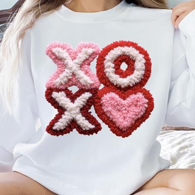 XOXO Heart Yarn Printed Sweatshirt, Valentine's Day Graphic Sweatshirt, Fluffy Yarn Texture Design, Sweatshirts for Her
