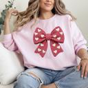  Knit Bow Heart Sweatshirt, Valentine's Day Graphic Crewneck, Pink Bow with Hearts, Sweatshirt Cute Valentine Gift