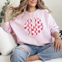  Custom Monogram Sweatshirt, Personalized Initial Crewneck, Heart Pattern Gildan Sweatshirt, Gift for Her, Oversized Cozy Pullover