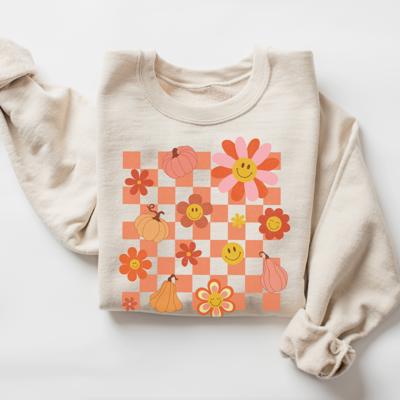 Checkered Pumpkin Fall Sweatshirt, Cute Autumn Graphic Crewneck, Cozy Pumpkin Patch Sweatshirt for Women, Trendy Fall Outfit