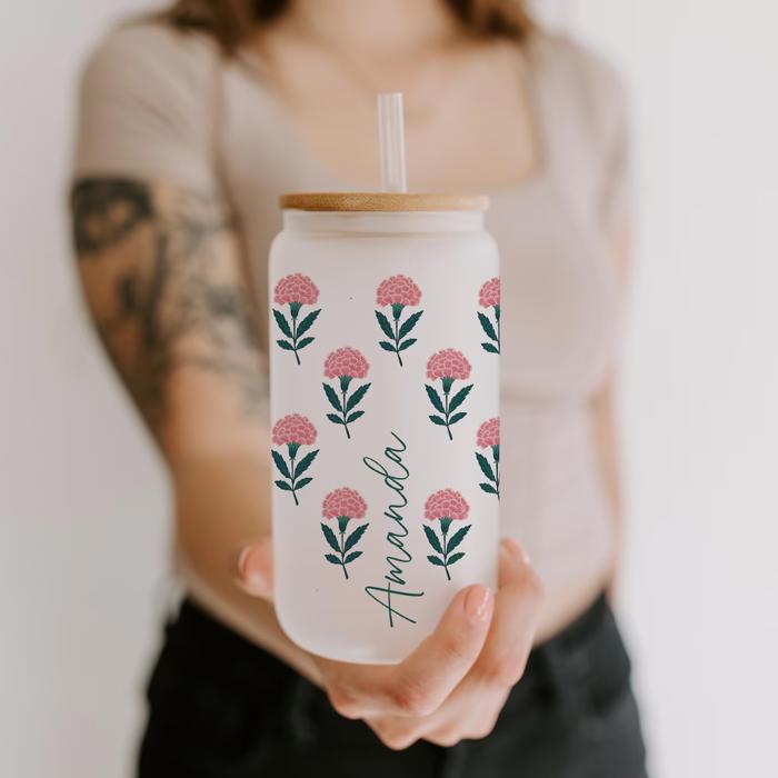 Personalized Block Print Glass Cup Bamboo Lid and Straw – Custom Name Iced Coffee Glass, Bridesmaid Gift Proposal, Reusable Glass Tumbler