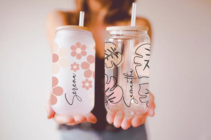 Personalized Iced Coffee Cup Floral Shell, Custom Can Glass with Lid and Straw, Bridesmaid Gift, Bachelorette Glass Cup, Bridesmaid Proposal