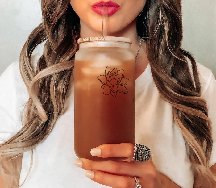 Personalized Iced Coffee Cup Floral Shell, Custom Can Glass with Lid and Straw, Bridesmaid Gift, Bachelorette Glass Cup, Bridesmaid Proposal