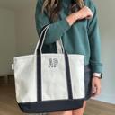  Personalized Medium Tote Bag, Medium Monogram Tote Bag, Canvas Tote, Bridesmaid Gift, Embroidered Classic Medium Tote, Teacher Bag, Bachelorette Party Beach Bag