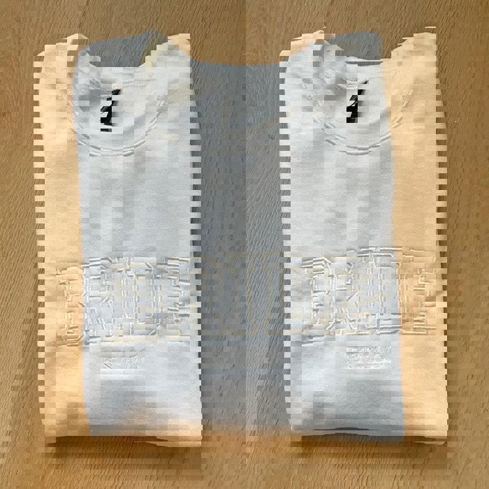 Embroidered Bride Sweatshirt Crewneck, Personalized with Name and Wedding Date on Sleeve Sweater, Bridal Shower Gifts, Engagement Gift