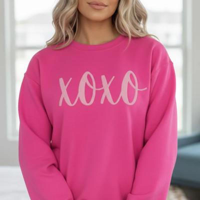 XOXO Light Pink Cursive Puff Print Sweatshirt, Pink Cursive XOXO, Valentine's Day Sweatshirt, Cozy Crewneck