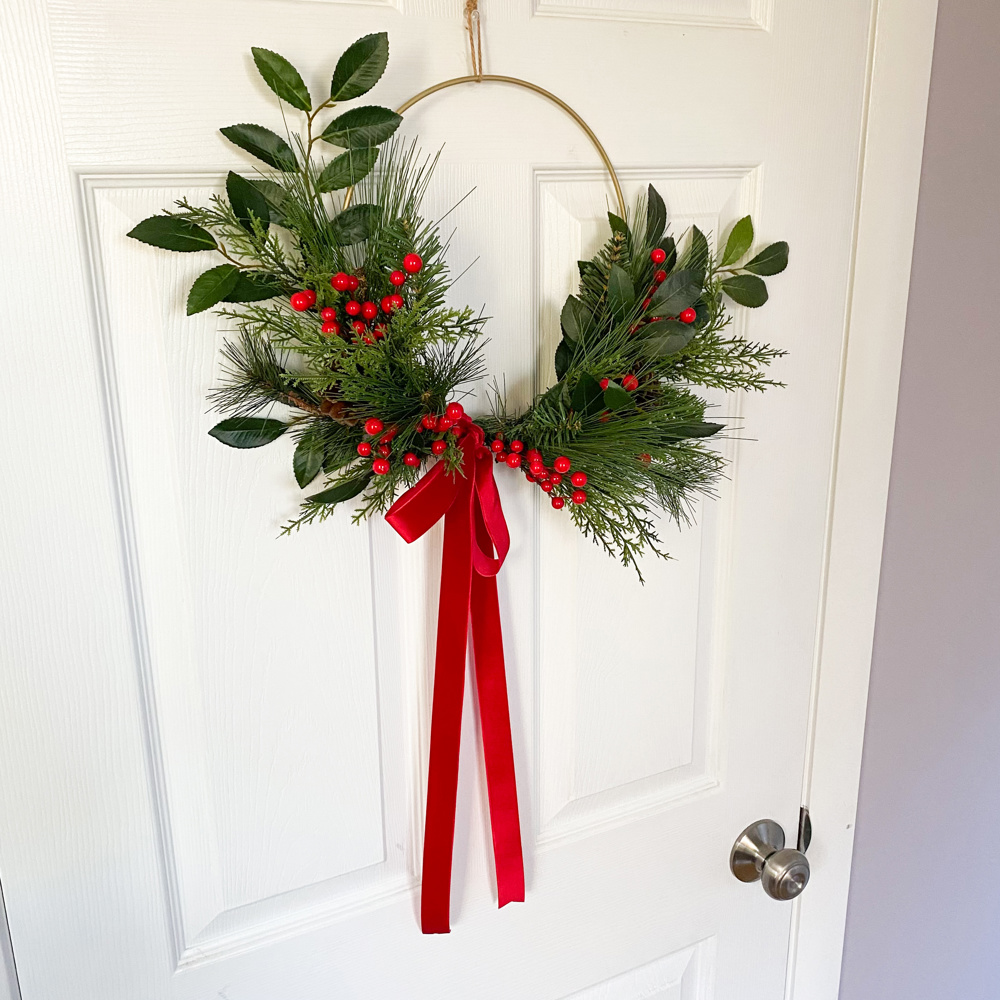 Christmas Hoop Wreath