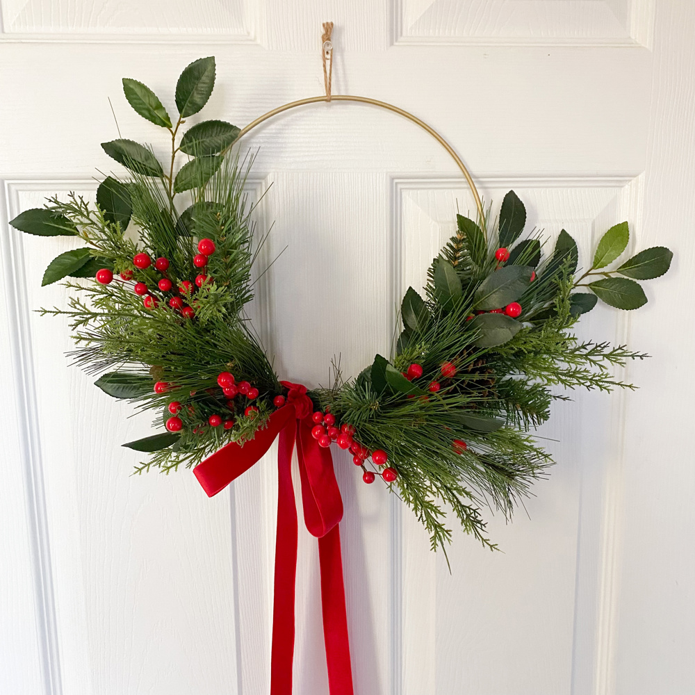 Christmas Hoop Wreath