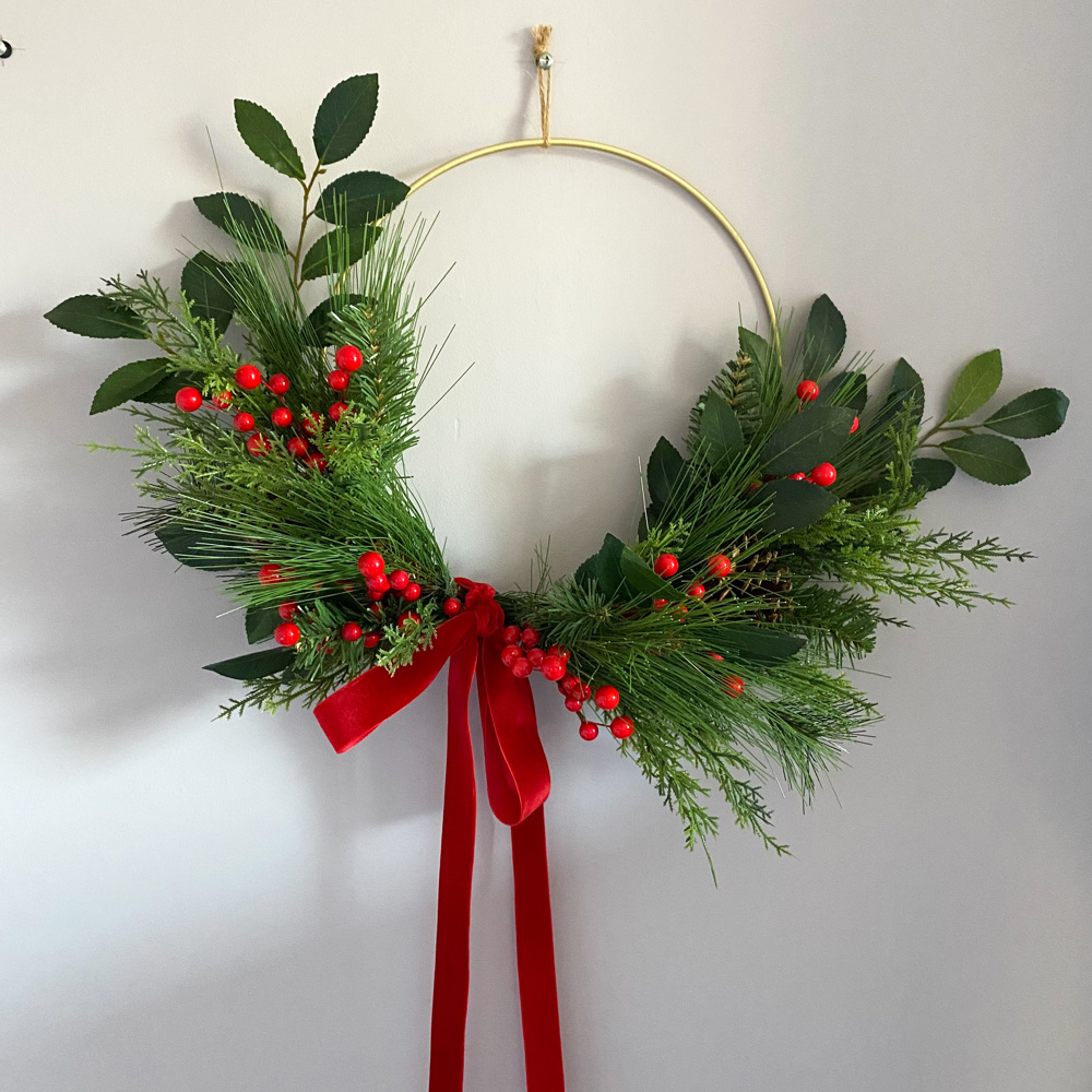 Christmas Hoop Wreath