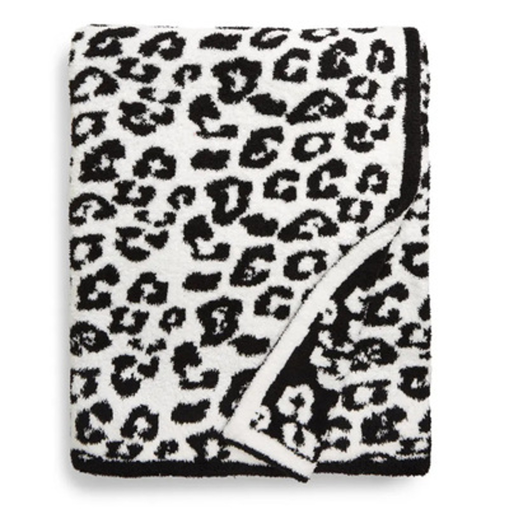 Luxe Plush Leopard Blankets