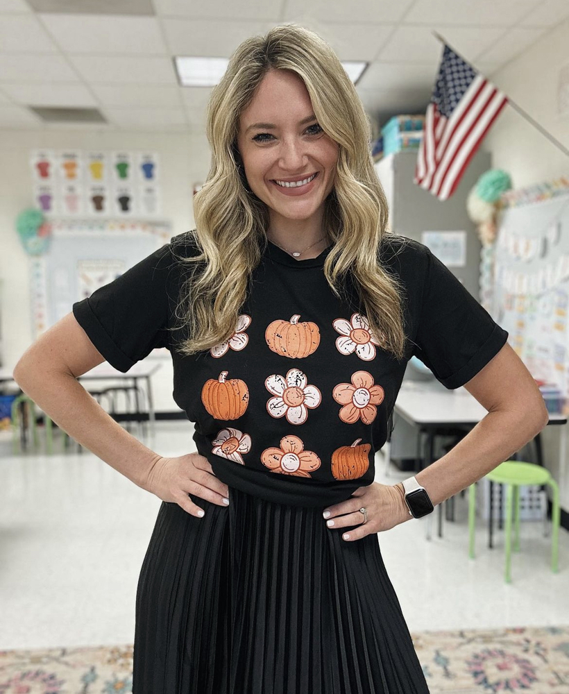 Molly Pumpkin Flower Graphic Top