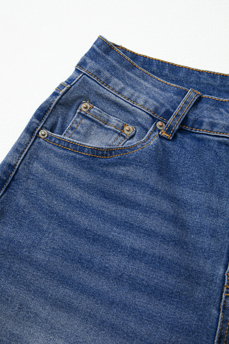 Amaya High Rise Loose Jeans