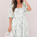  Ariya Floral Shirred Back Puff Sleeve Dress