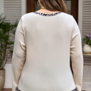  Ashley Contrast Edge Knit PLUS Top