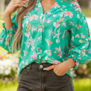  Bella Lantern Sleeve Front Shirt