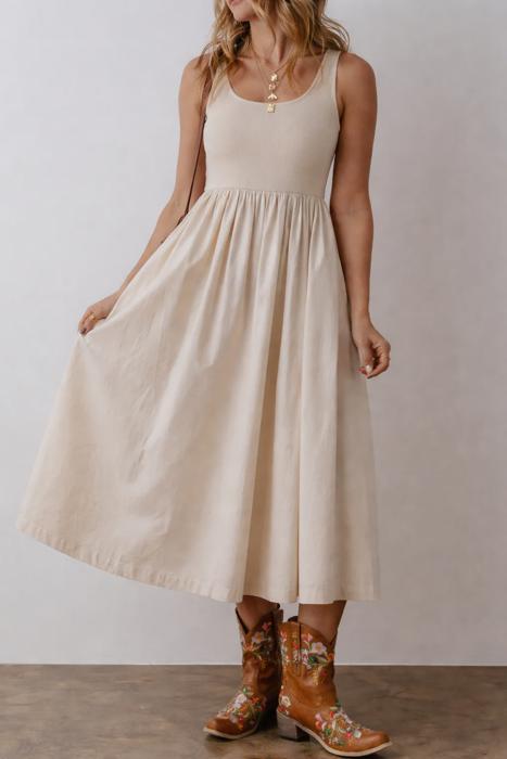 Della Pleated Sleeveless Long Dress