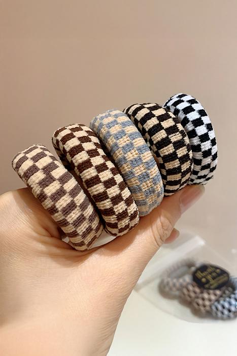 Checkered Print Nylon Elastic Hair Tie