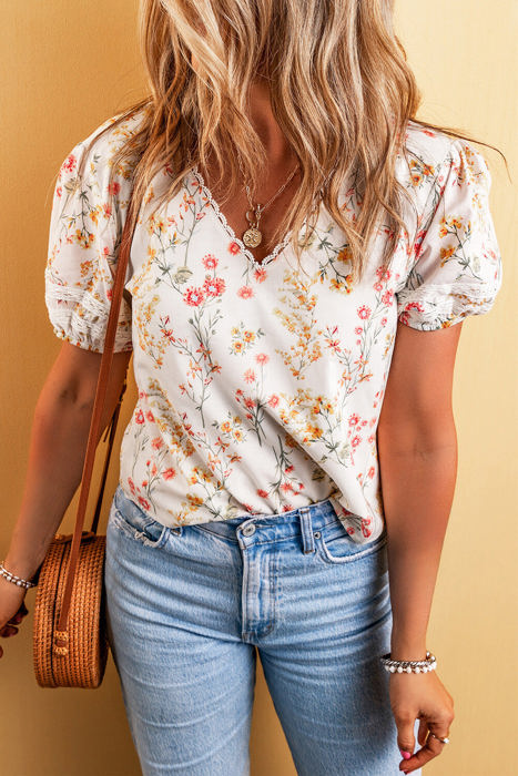 Claire Floral Lace Trim Short Sleeve Blouse