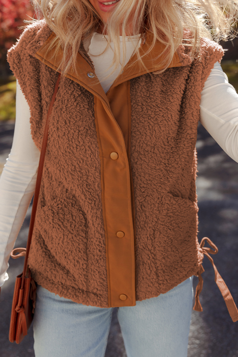 Evelyn Knot Side Plush Vest
