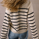  Genesis Pocket Buttoned Cardigan Sweater