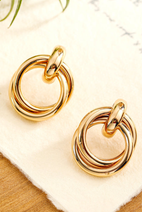 Gold Circles Stud Earrings