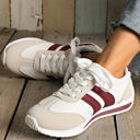  Karter Breathable Lace-up Sneakers