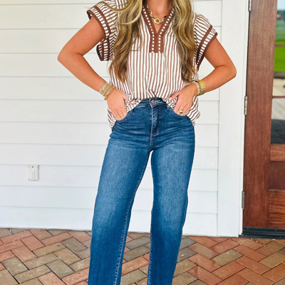 Karter Ruffled Short Sleeve Blouse