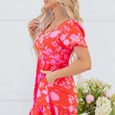  Kayla Floral Sweetheart Neck Dress