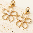  Kendall Pearl Decor Stud Earrings