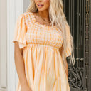  Lakelyn Print Smocked Flowy Blouse