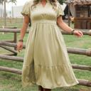  Leia Plus Size Notched V Neck Maxi Dress