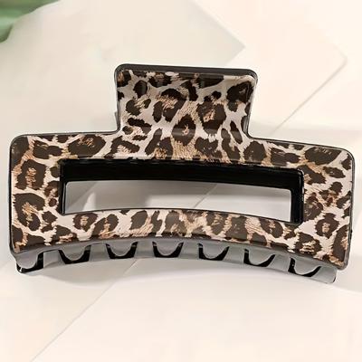 Leila Large Hair Claw Clip