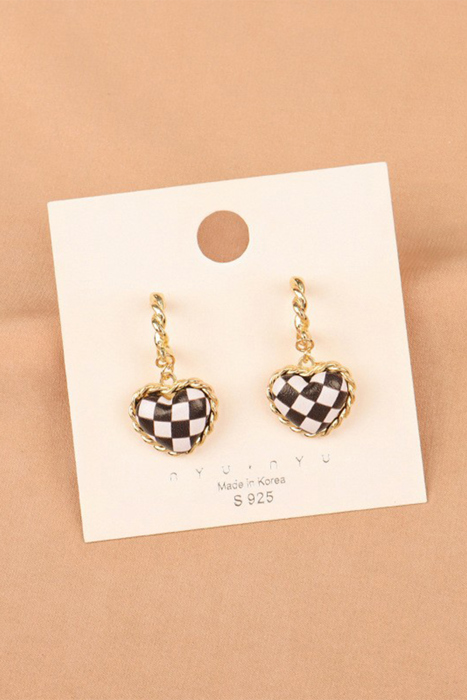 Madelynn Twisted Hoop Stud Earrings