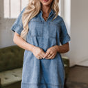  Makenzie Short Sleeve Collared Denim Dress