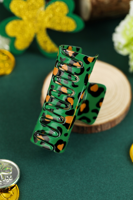 Millie Plastic Hair Claw Clip