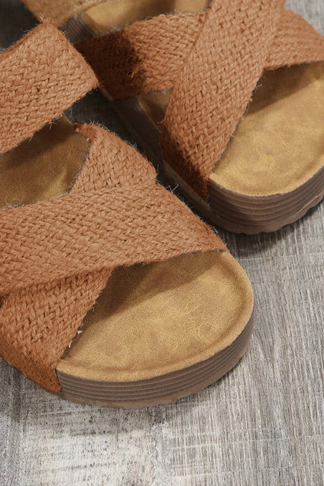 Noor Hollowed Slip On Slippers