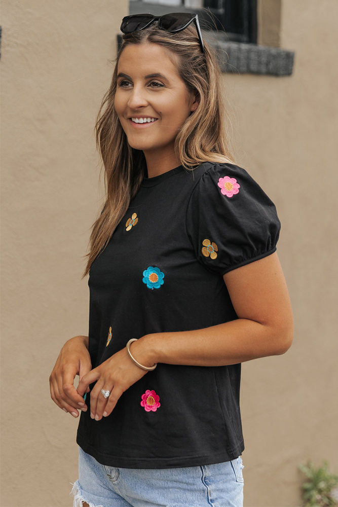 Oaklyn Embroidered Flower Short Puff Sleeve Tee