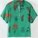  Penelope Floral Buttoned V Neck Short Sleeve Blouse