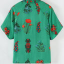  Penelope Floral Buttoned V Neck Short Sleeve Blouse